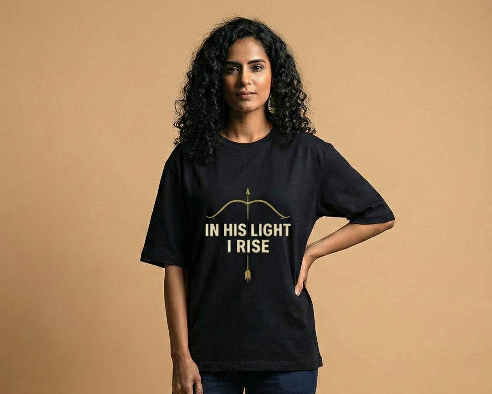 In His Light I Rise – Unisex Oversized T-Shirt